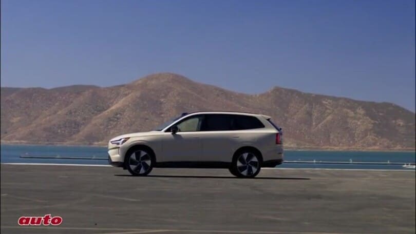 Volvo EX90, la prova del nuovo Suv elettrico svedese