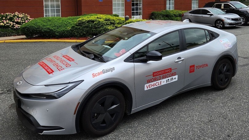 Toyota Prius, negli USA è record di bassi consumi