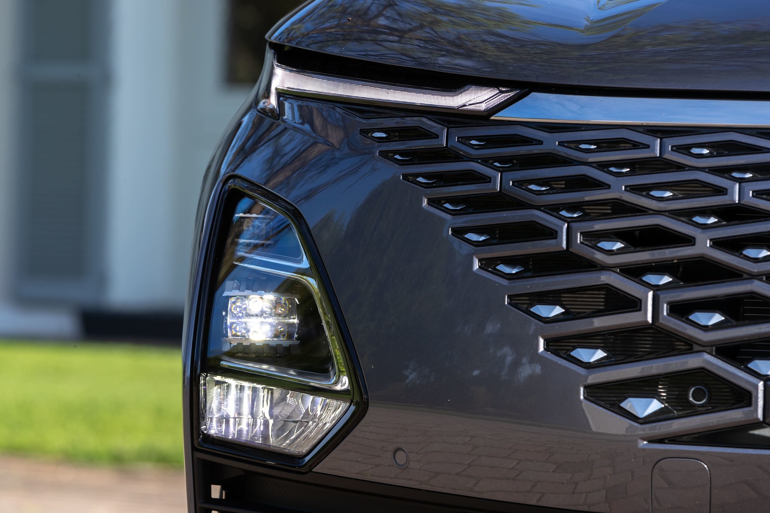 Omoda 5, le foto in azione del Suv cinese dal prezzo speciale