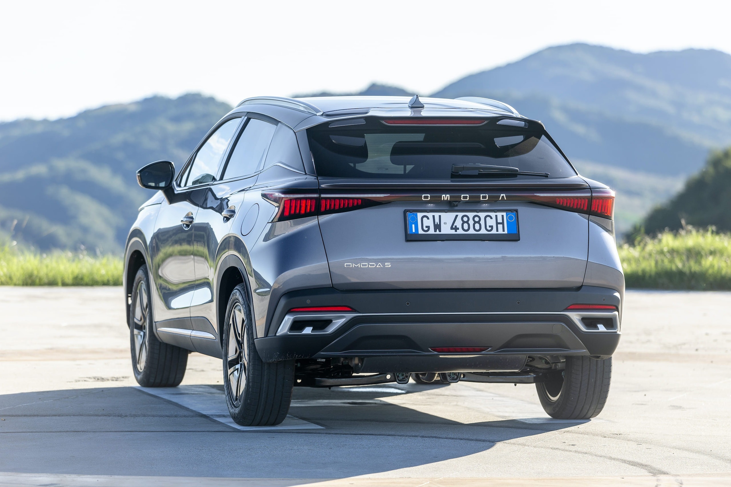Omoda 5, le foto in azione del Suv cinese dal prezzo speciale