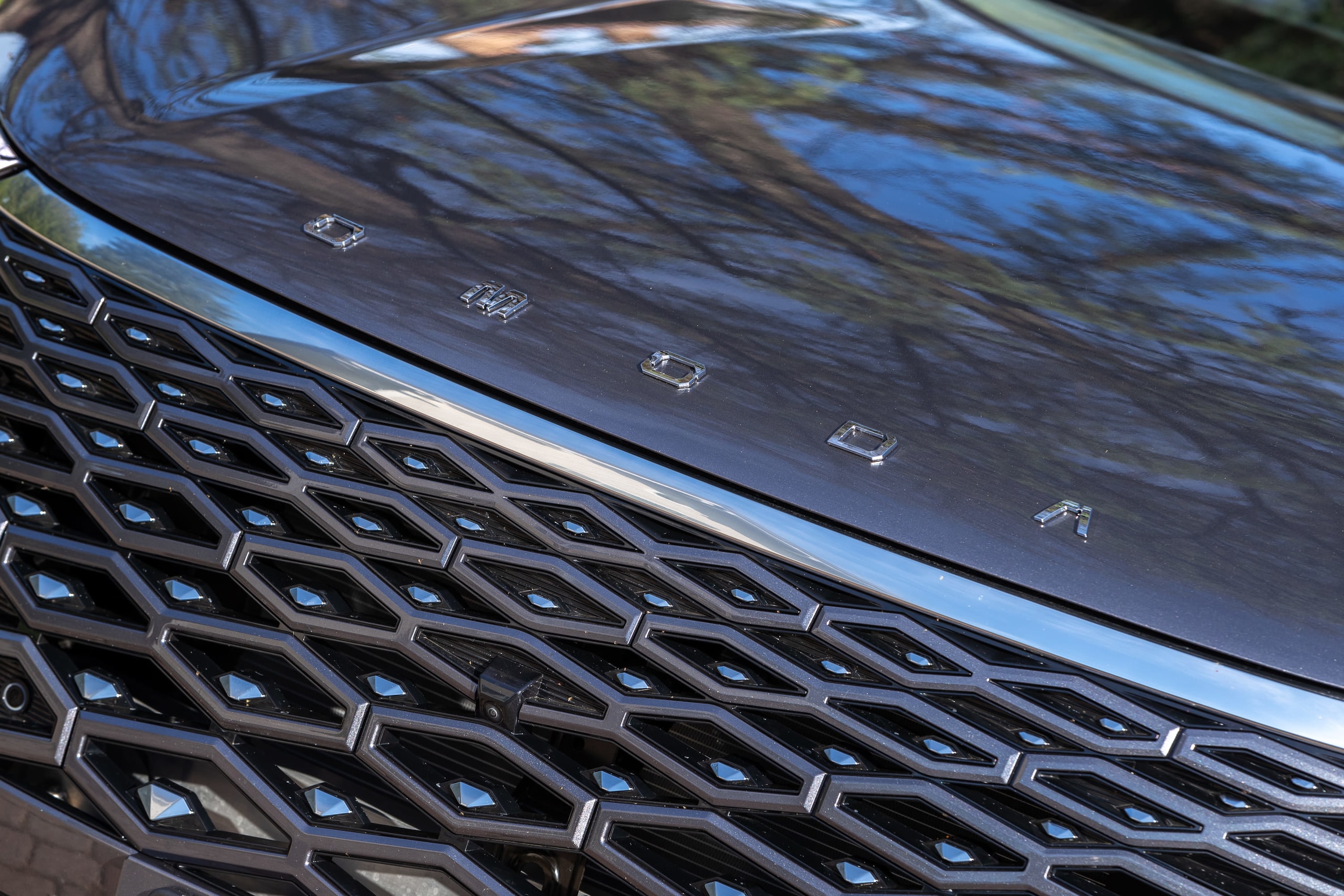 Omoda 5, le foto in azione del Suv cinese dal prezzo speciale
