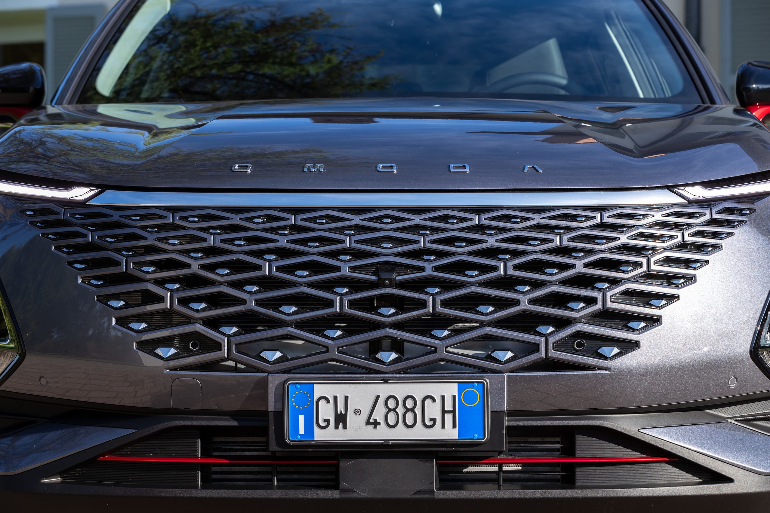 Omoda 5, le foto in azione del Suv cinese dal prezzo speciale