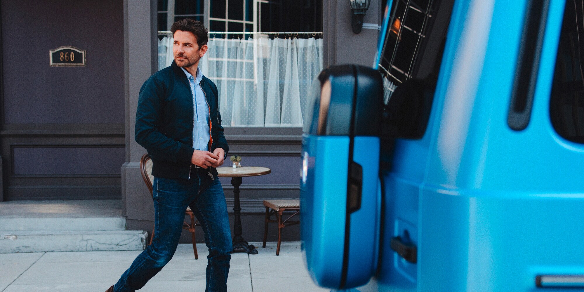 Mercedes Classe G elettrica, lancio da Hollywood con Bradley Cooper