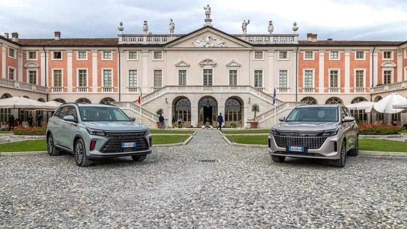 DFSK E5 la novità PHEV, Glory 600 il 7 posti anche GPL