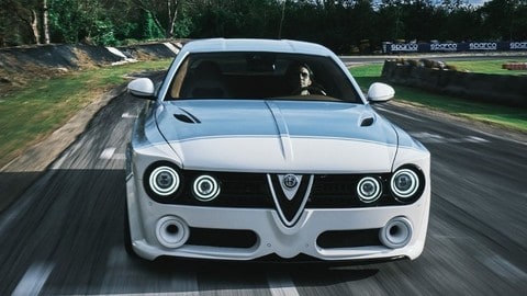 Alfa Romeo Giulia Erre Erre Fuoriserie, ora anche Alleggerita