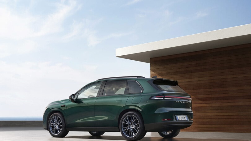 Leapmotor C10, le foto ufficiali del Suv elettrico