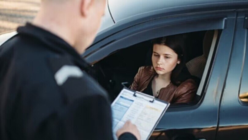 Perché tedeschi, austriaci e olandesi non pagano le multe prese in Italia?