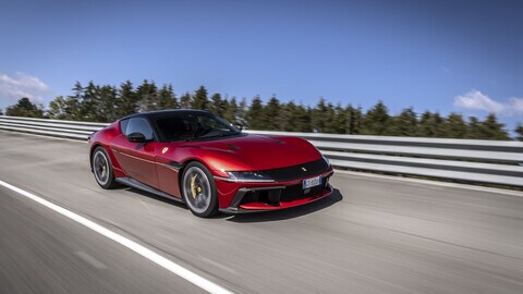 Ferrari 12Cilindri, la prova