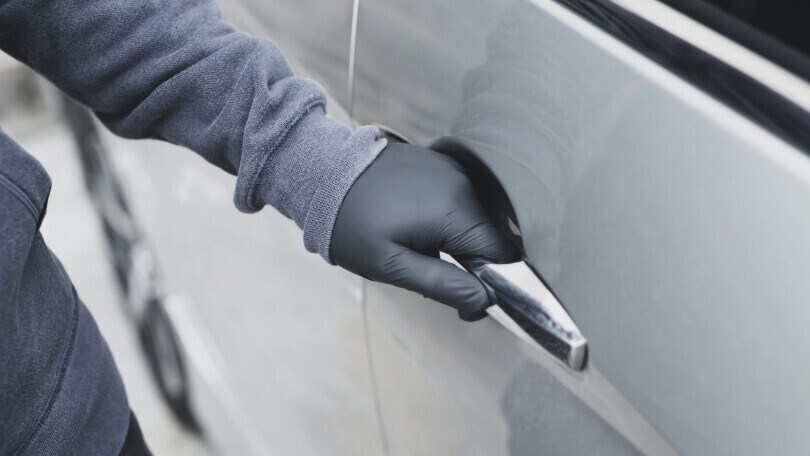 Furti d'auto in Italia: 5 consigli per proteggerla dai ladri