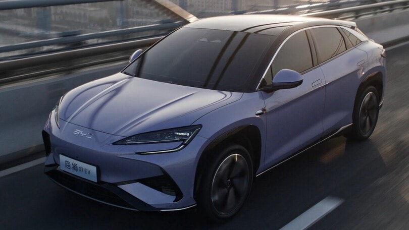 Byd al Salone di Parigi 2024, attesissimo il suv Sealion 07