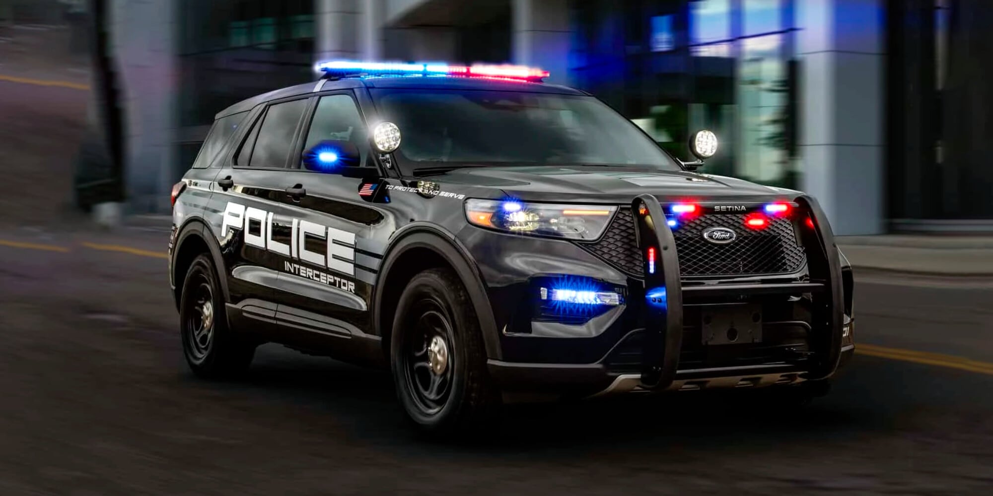 C'è un'auto che capisce quando commetti un'infrazione stradale e avvisa la polizia!