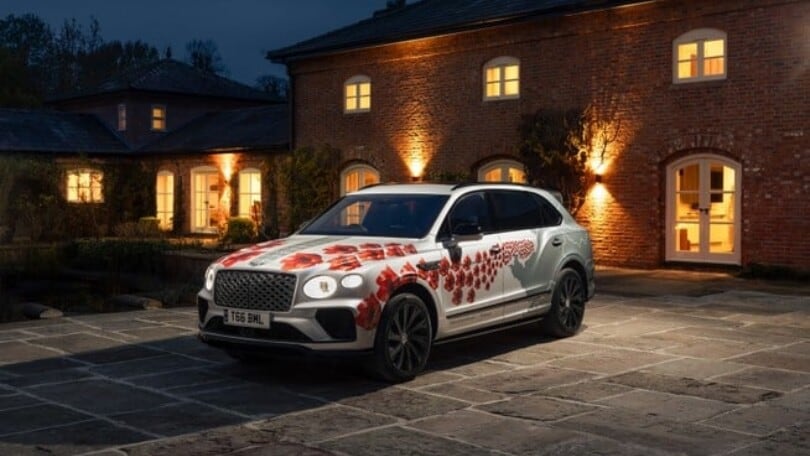 Bentley onora il Remembrance Day con una speciale Bentayga