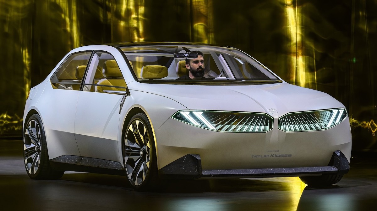 Nuova BMW Serie 3 2026 esce allo scoperto