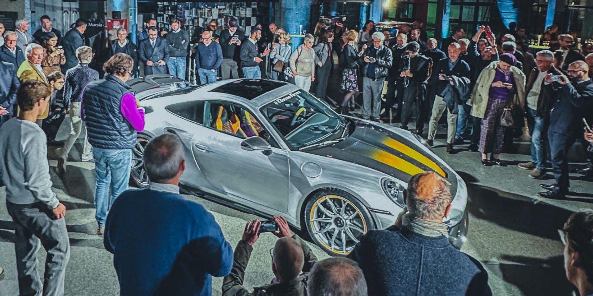 Romeo Ferraris kit Velos, grinta speciale Porsche 911 Turbo e Turbo S