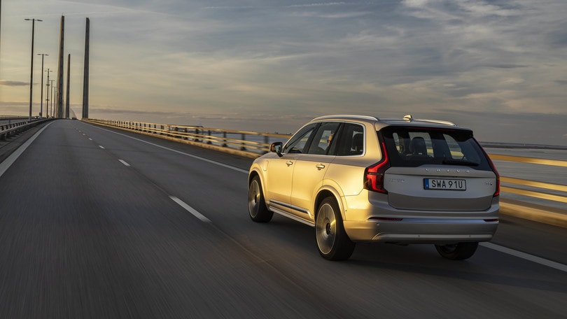 Nuova Volvo XC90, il test