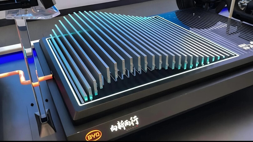 BYD, nuova generazione batterie Blade nel 2025