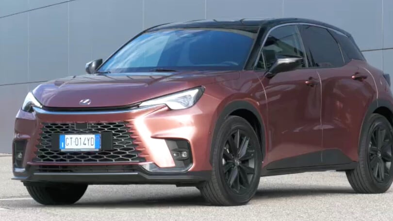 Lexus LBX, la guida completa all'acquisto