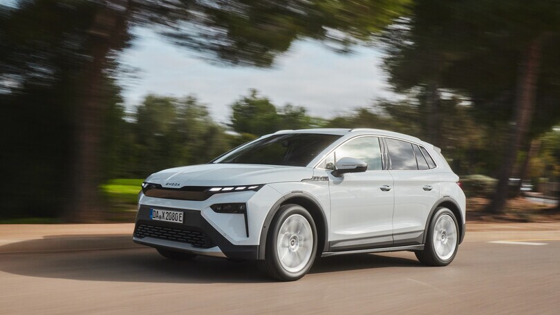 Skoda Elroq, il test drive del C-Suv a zero emissioni