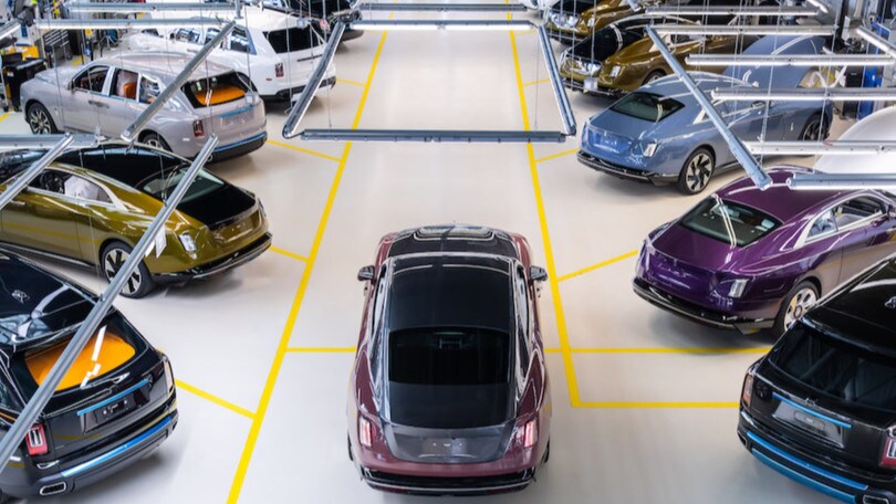 Lusso, perfezione e personalizzazione: i segreti di Rolls-Royce