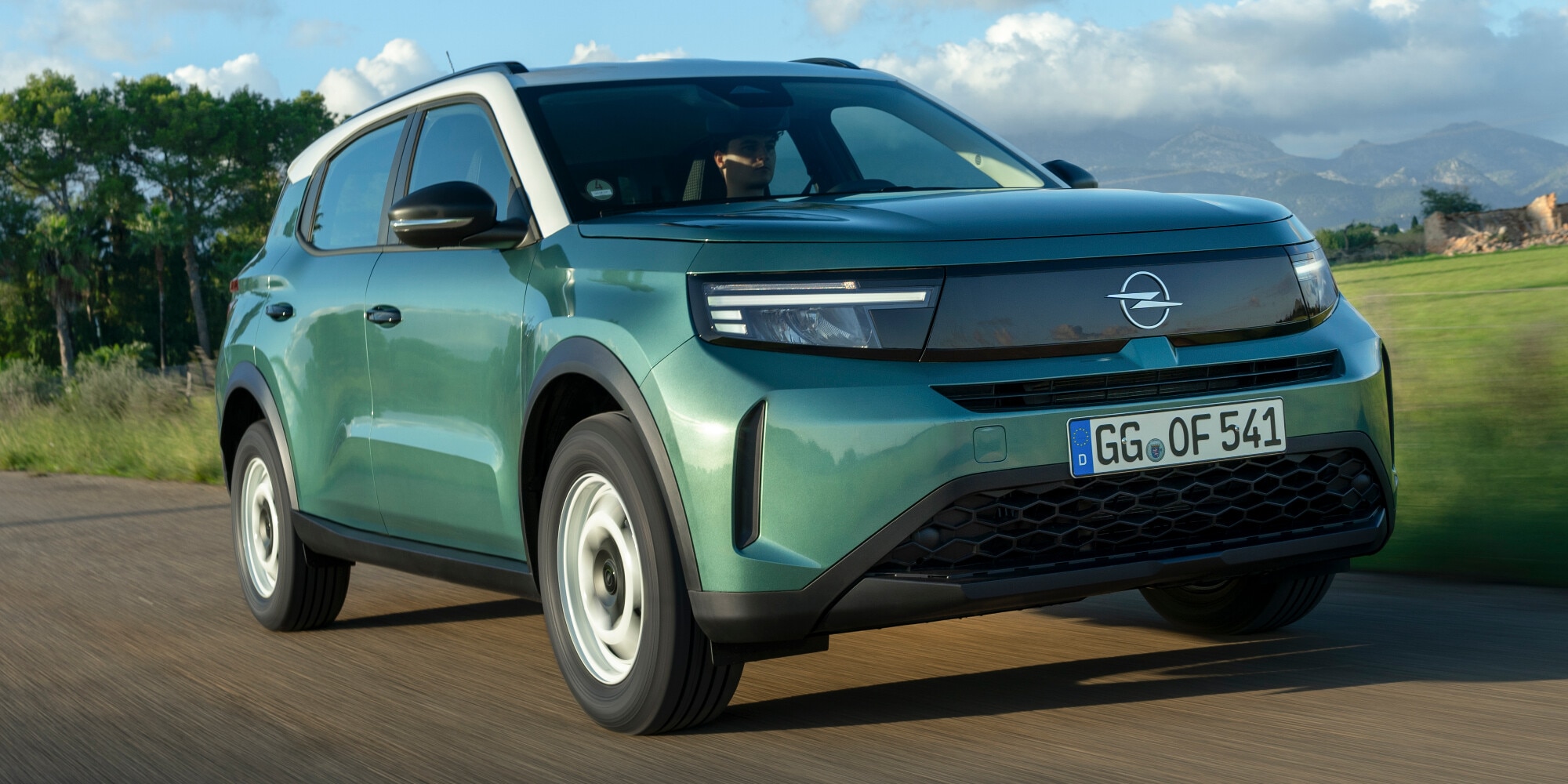 Opel, ecco il Frontera, un SUV perfetto per le famiglie