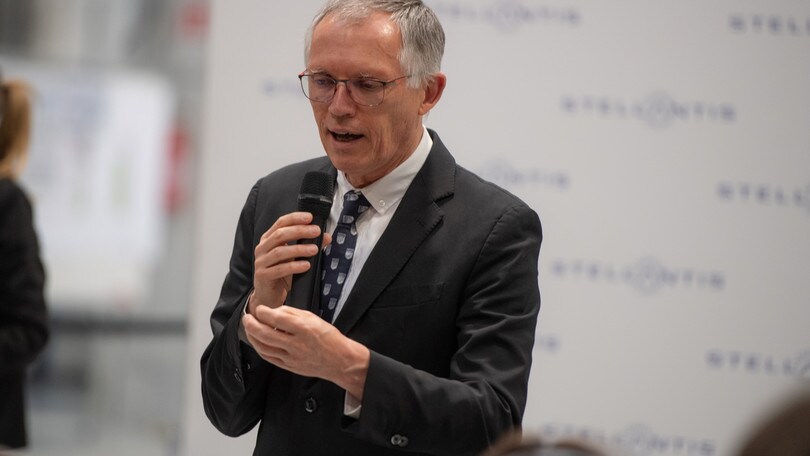 Tavares guarda a TAP e racconta l'addio a Stellantis