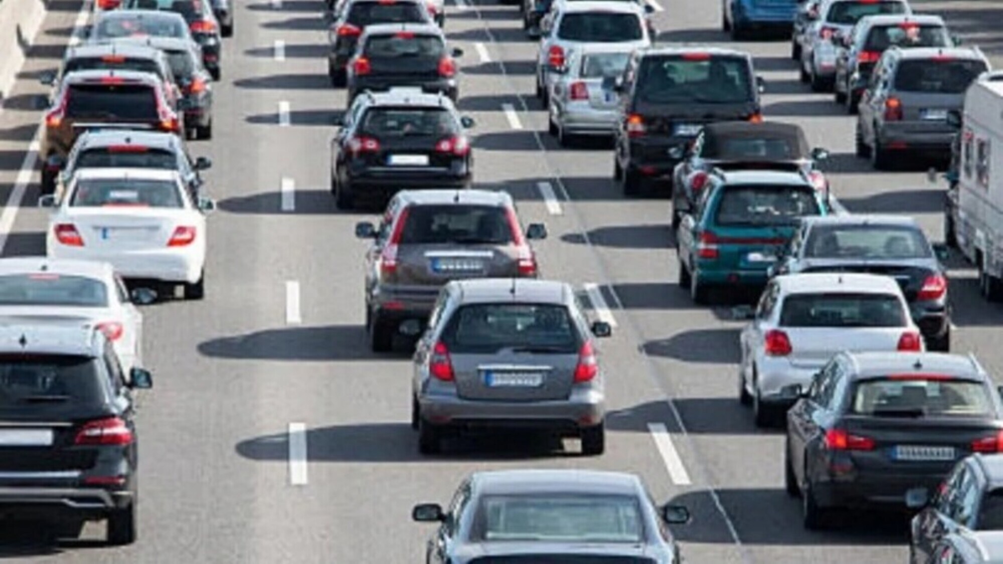 Esodo natalizio: le previsioni del traffico per Natale e Capodanno