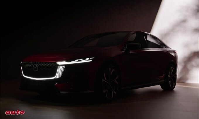 Nuova Mazda 6e, eccola vista dal vivo