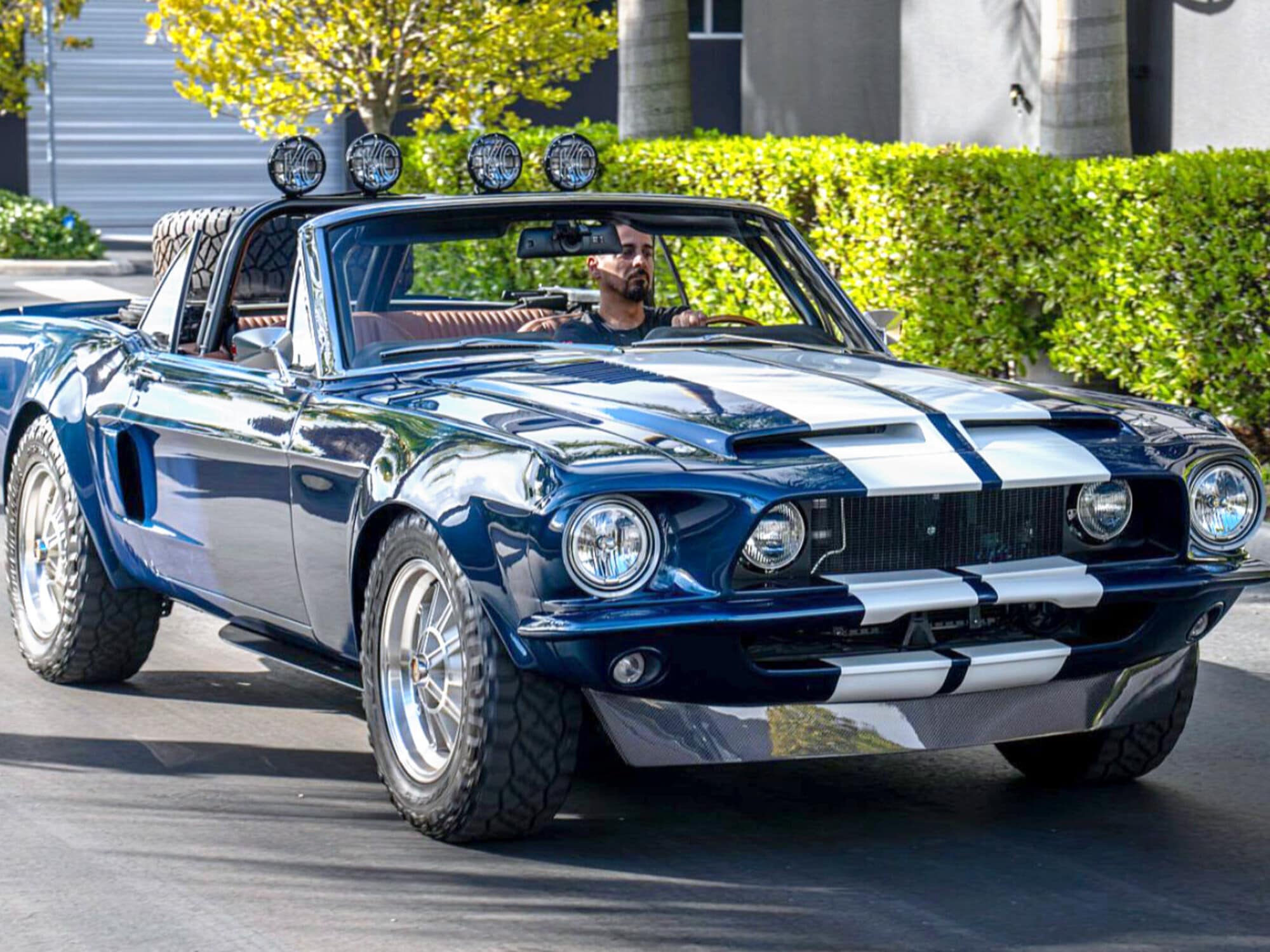 Ford Mustang 1968 restomod “Safari style” all'asta | Auto.it