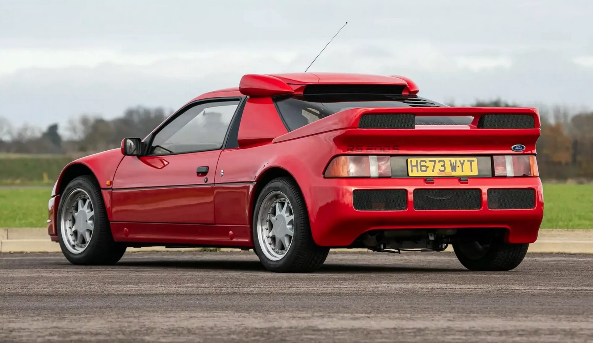 La rarissima Ford RS200 S all'asta da Iconic Auctioneers