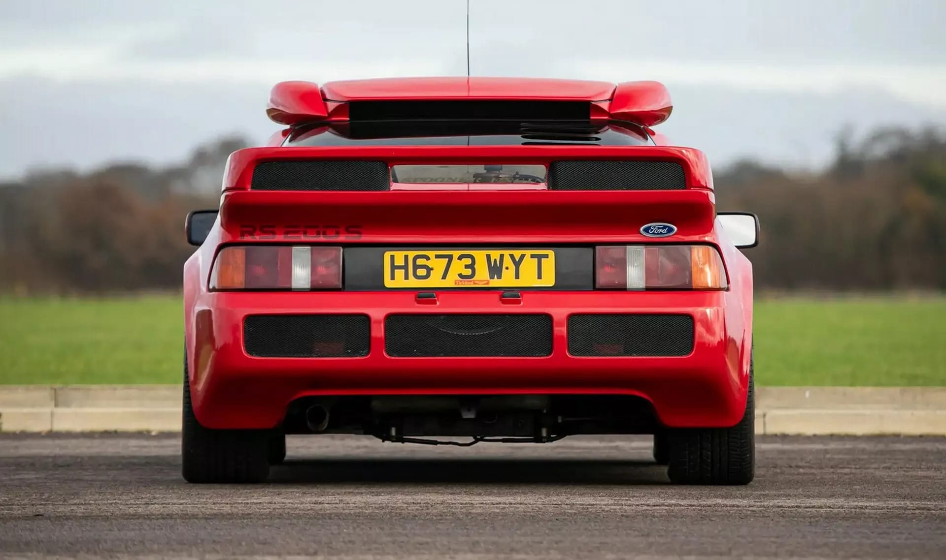 La rarissima Ford RS200 S all'asta da Iconic Auctioneers