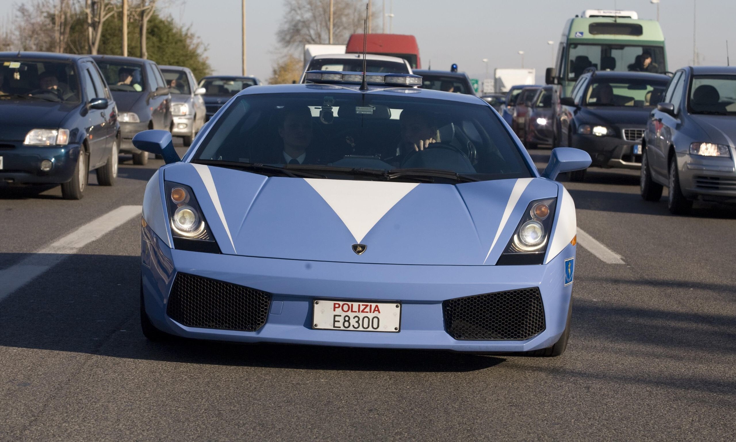 Lamborghini e Polizia di Stato, due decenni di supercar in divisa