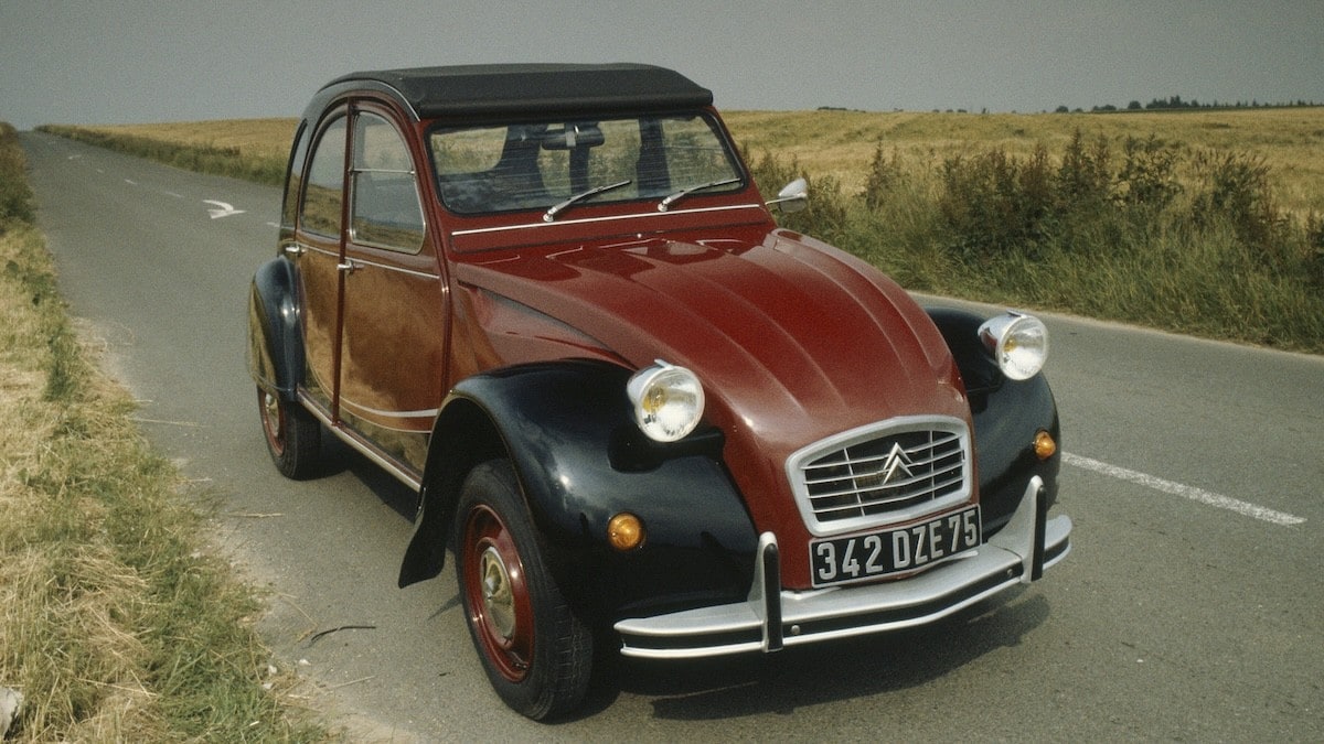 2CV, perché ha senso rifarla e perché Citroen ci pensa