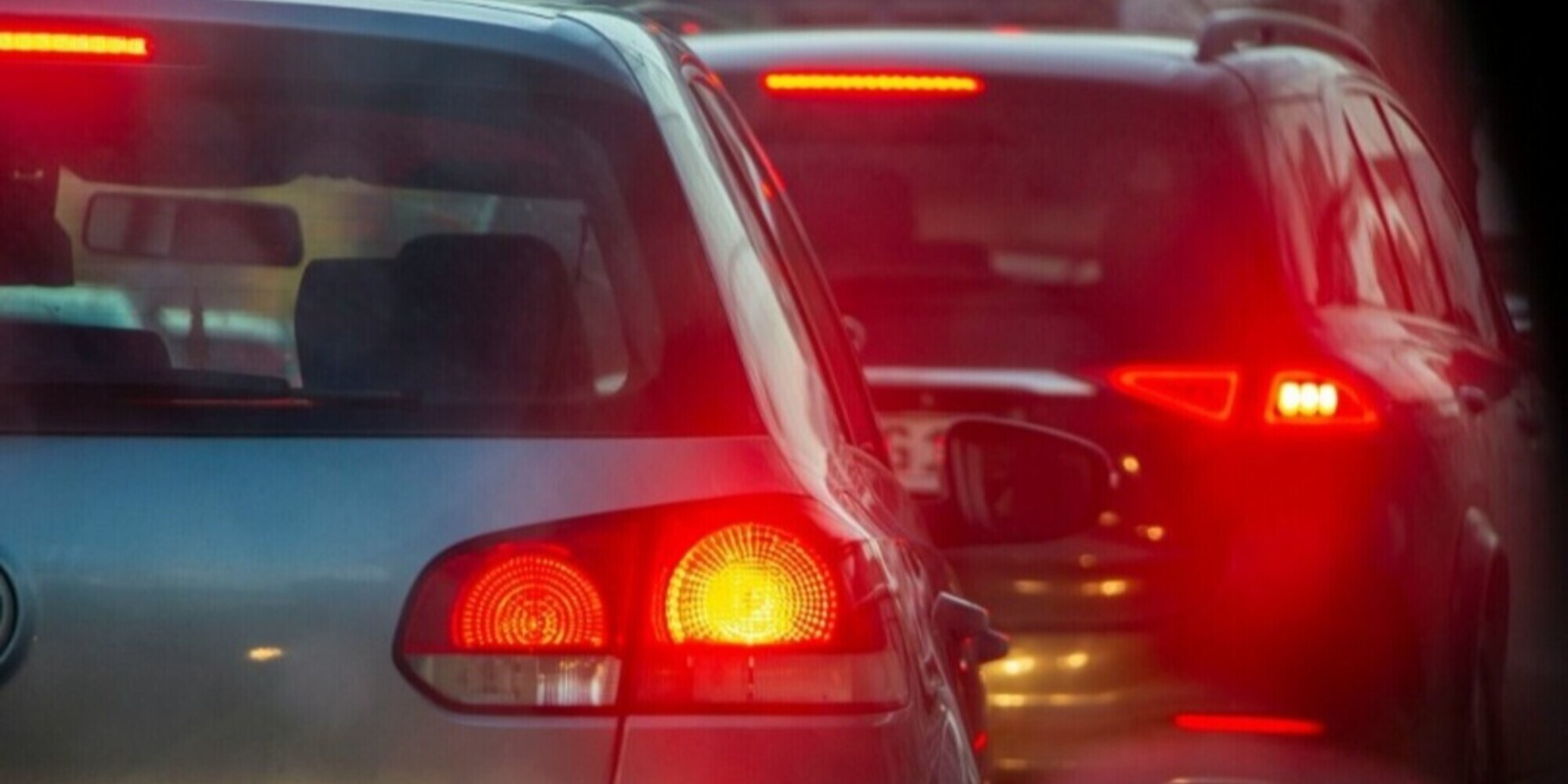 L'Italia è il Paese europeo con più auto, ma stentano le elettriche
