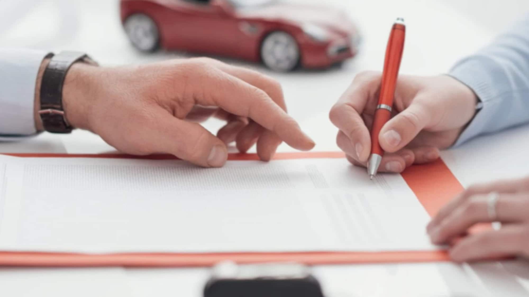 Auto, come fare il passaggio di proprietà: tutte le info
