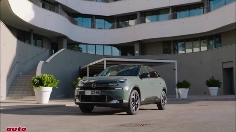 Nuova Citroen C4, la prova su strada