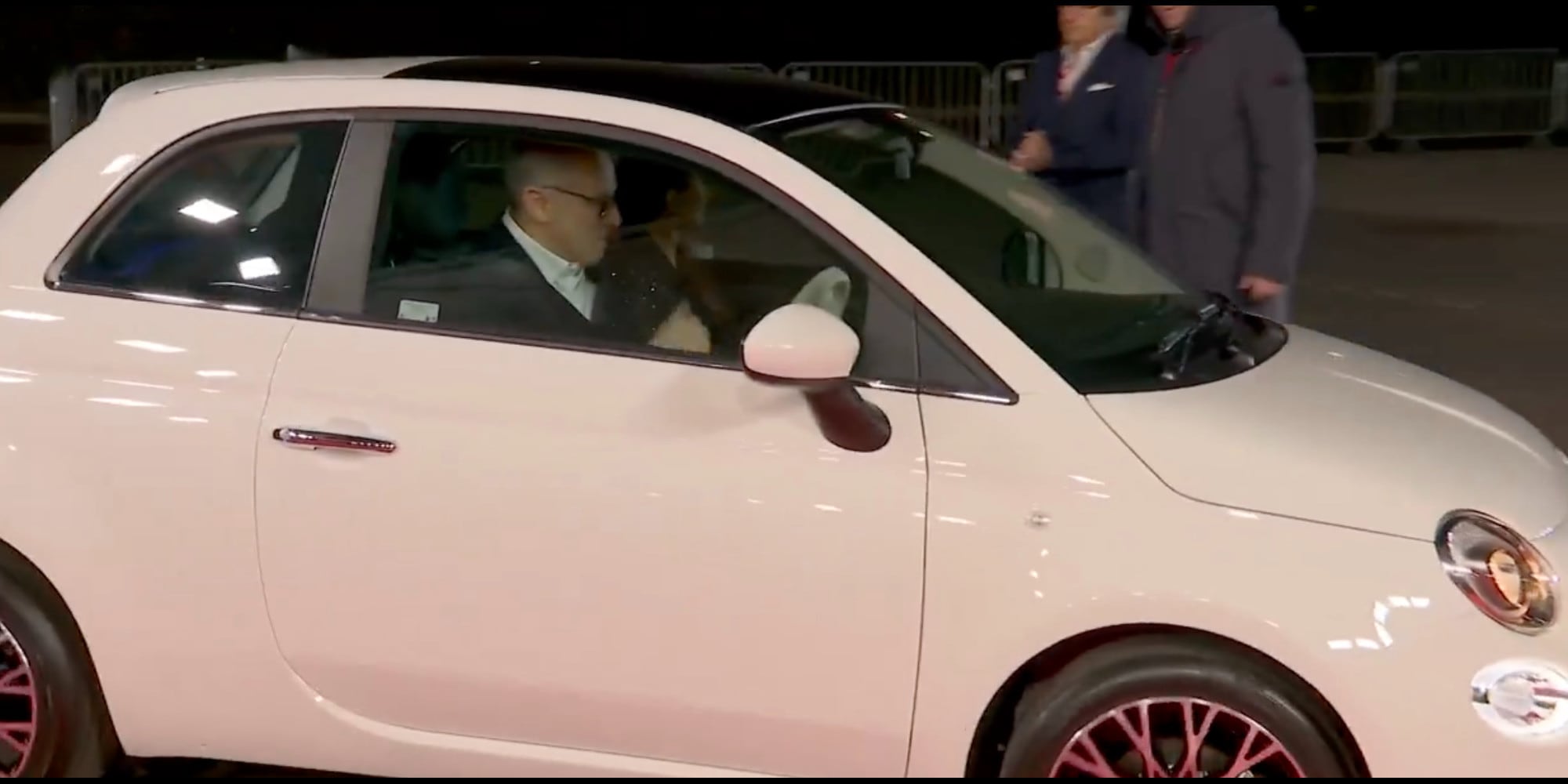 Domenicali con la Fiat 500 infiamma la Formula 1 a Londra