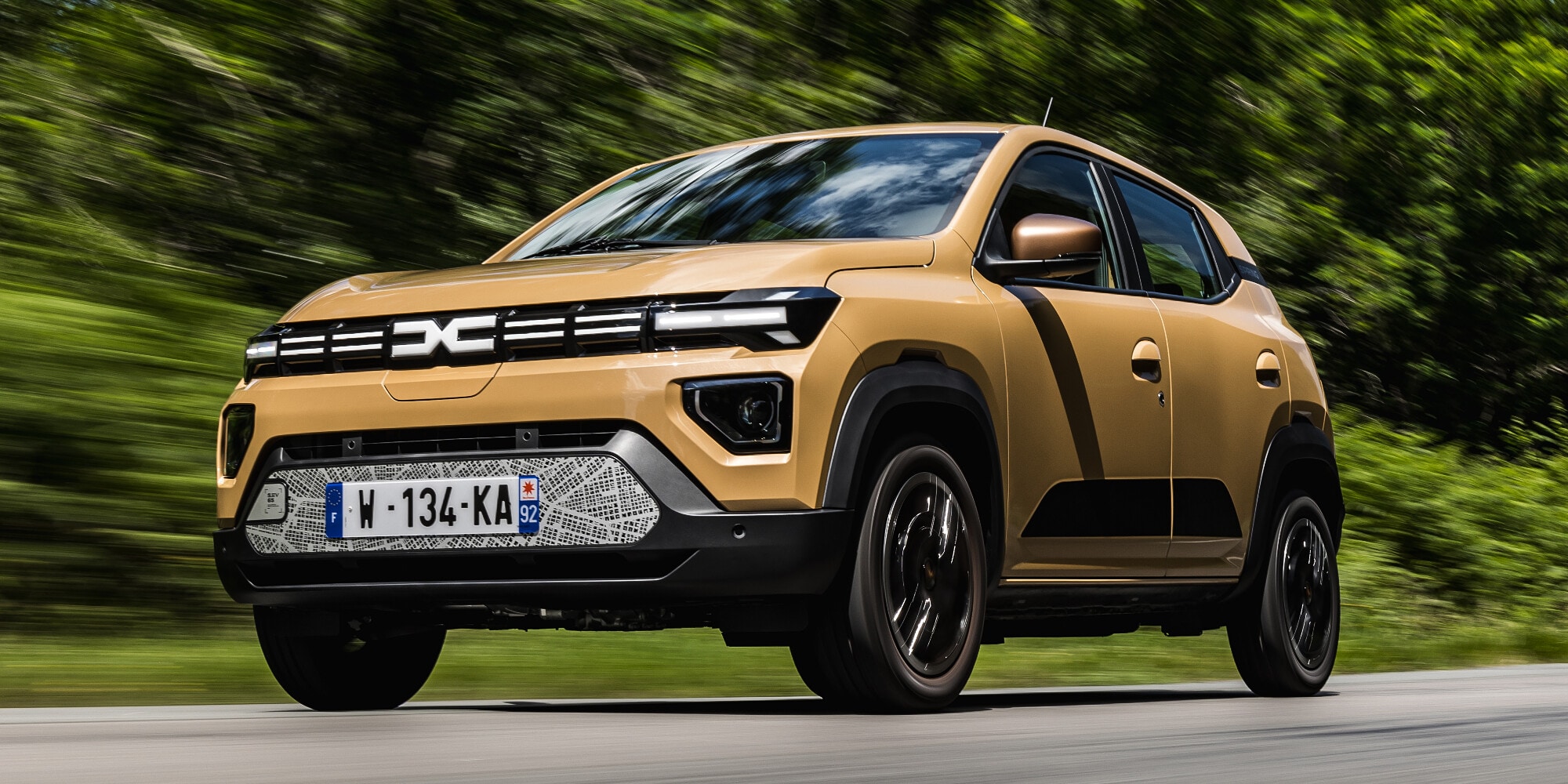 Dacia Spring, "coltellino svizzero" per la città