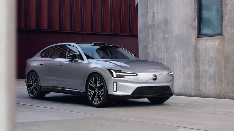 Volvo ES90, ammiraglia in salsa scandinava
