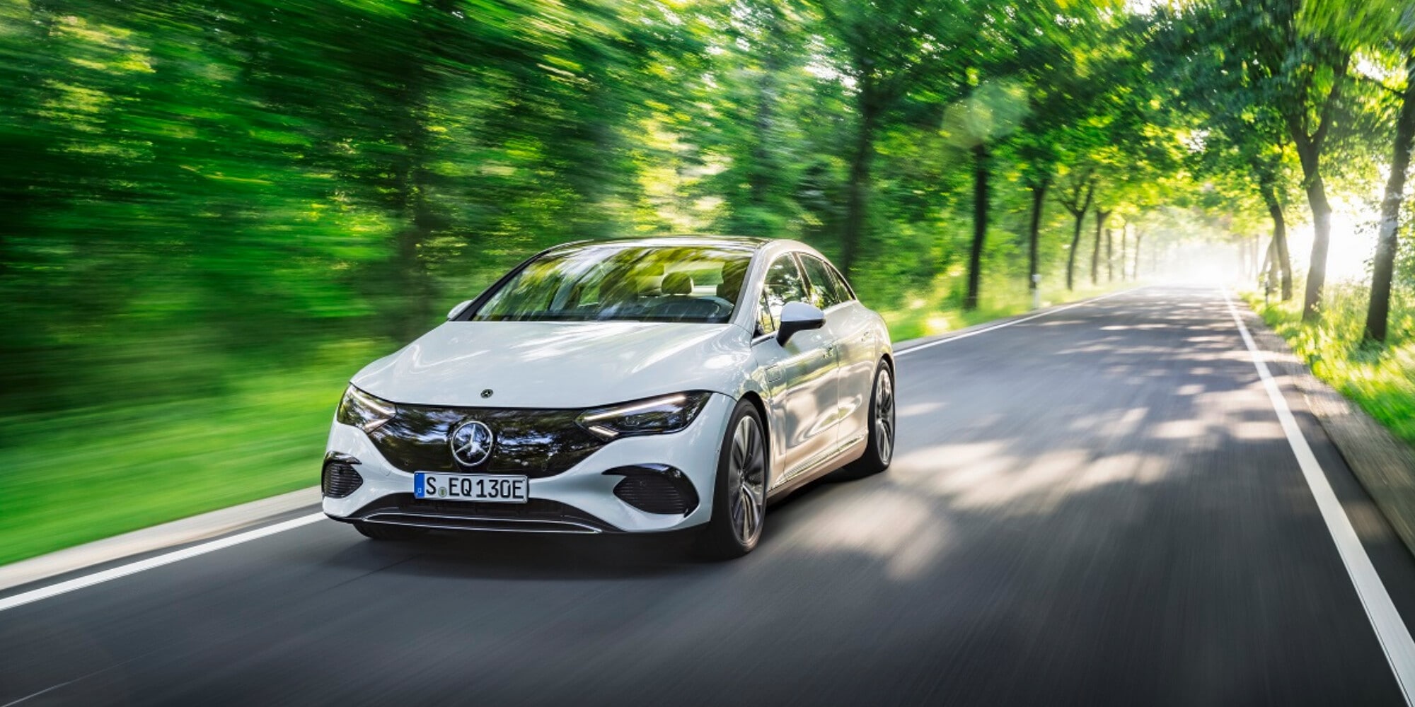 Mercedes, esperienze esclusive per chi acquista un modello elettrificato