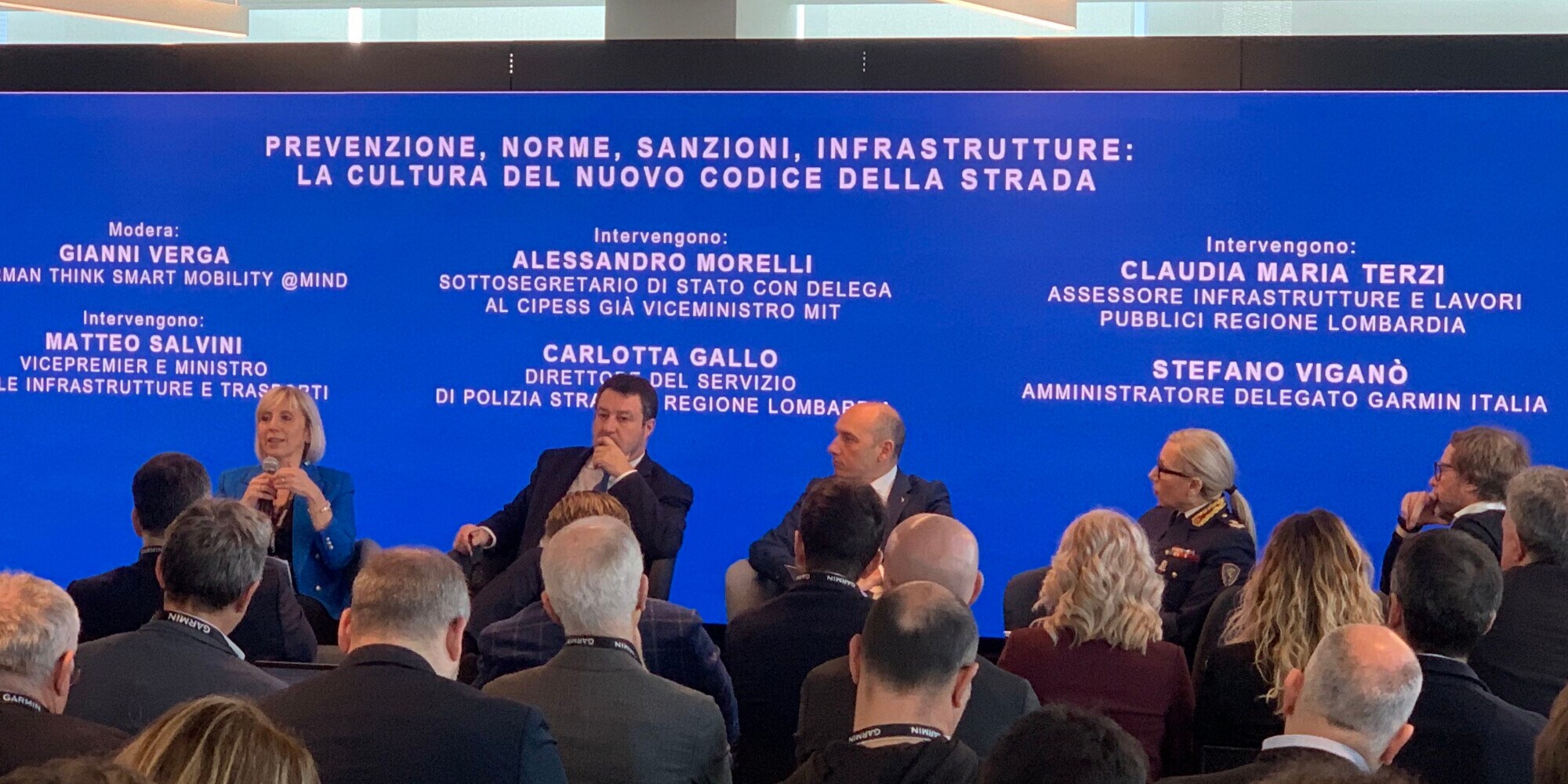 Nuovo Codice della Strada, Salvini: "L'auto non è un nemico"