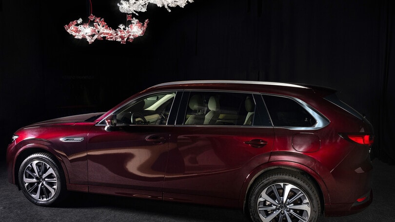 Mazda CX-8 e SLAMP Hanami