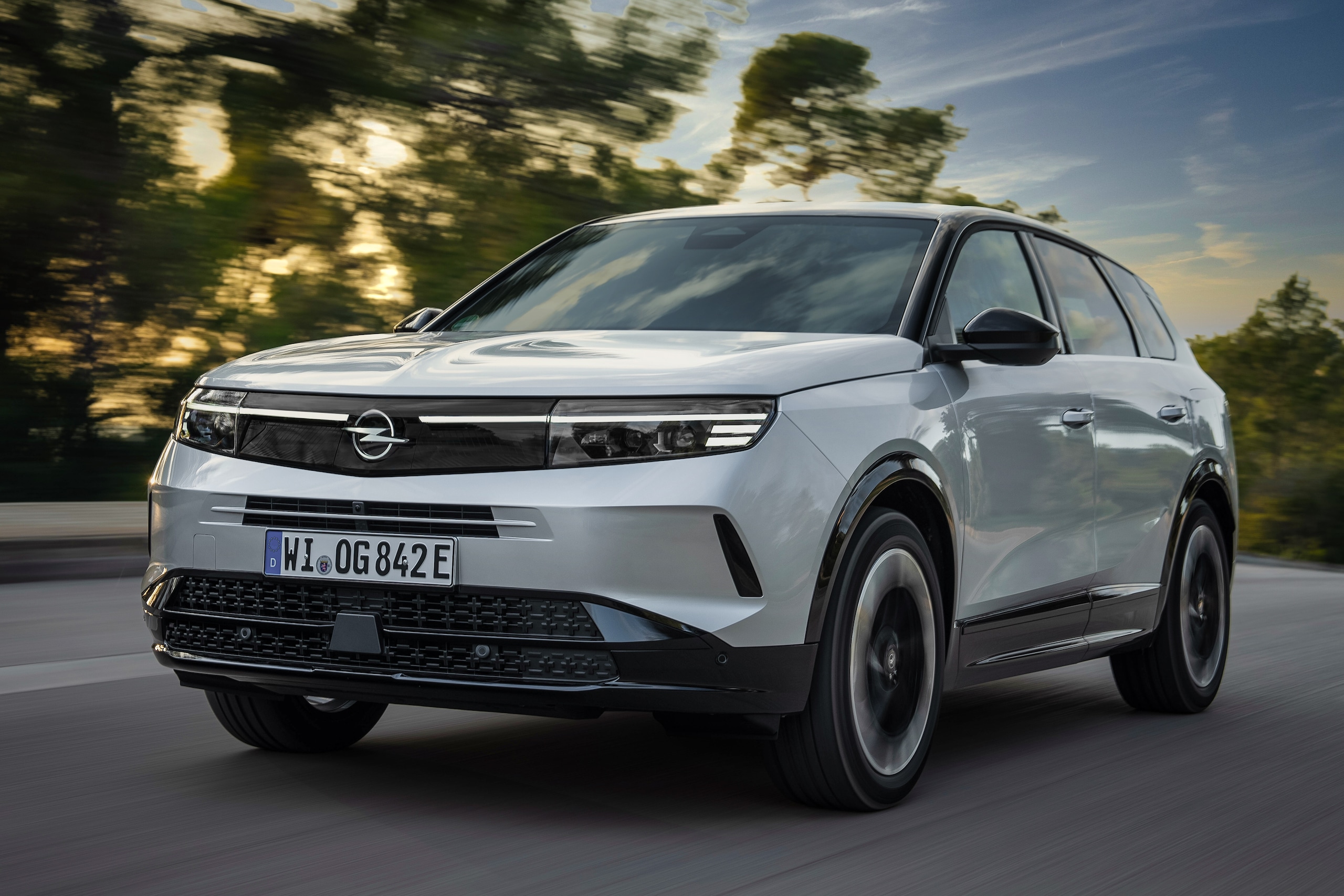 Nuova Opel Grandland plug-in, la prova