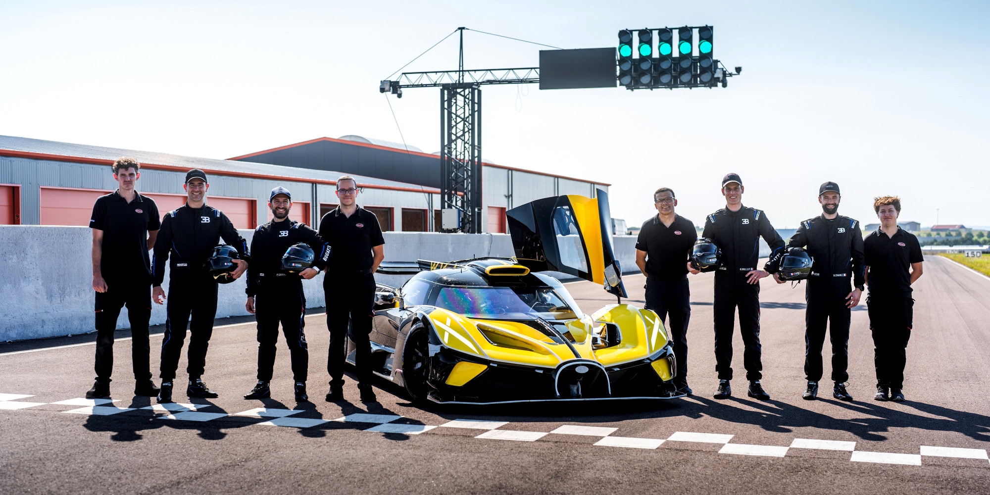 Bugatti Bolide, i test finali della più estrema di Molsheim