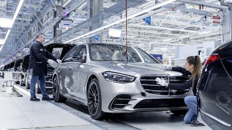 Dazi USA, ci sarà un rinvio sull'industria dell'auto europea?