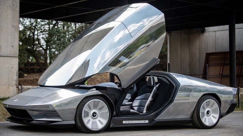 Peralta S by Giugiaro