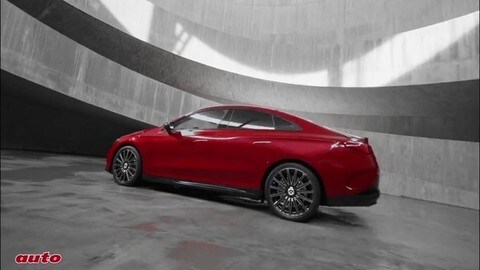 Nuova Mercedes CLA vista dal vivo