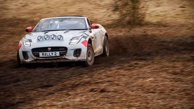 Video: Jaguar F-Type Rally, a tutto fango