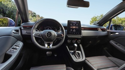 Nuova Renault Clio: foto del test