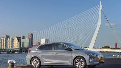 Hyundai Ioniq Electric: le foto