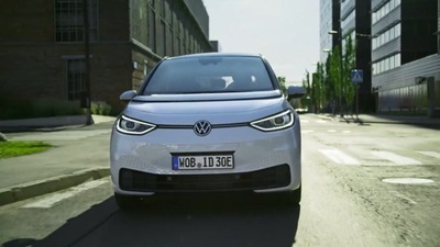 Salone di Francoforte, intervista a Andrea Alessi, direttore di VW Italia